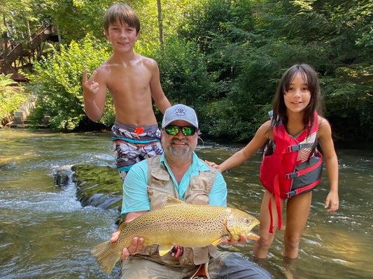 Kids fishing