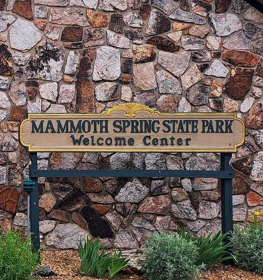 Mammoth Spring State Park Welcome Center